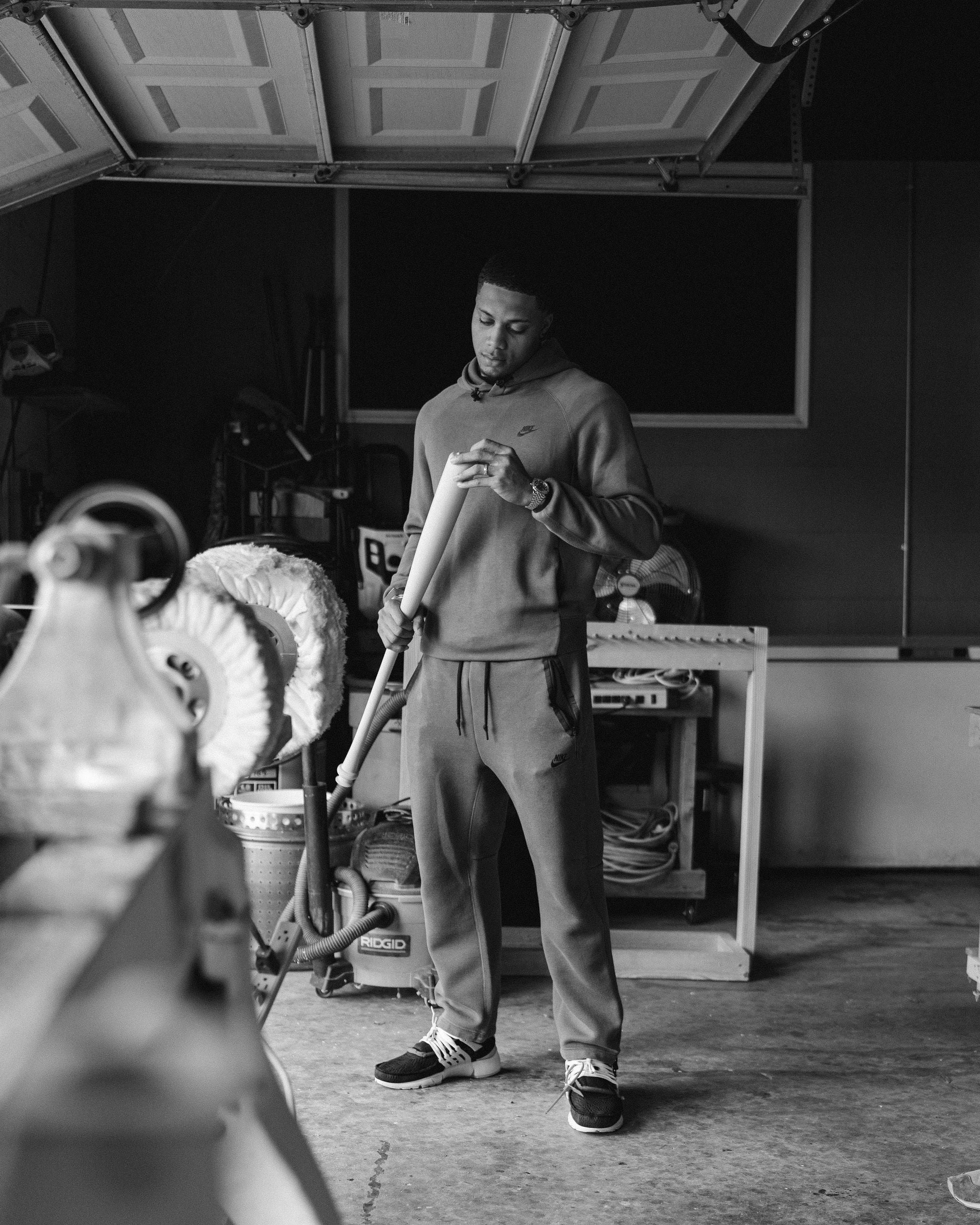 Upstate family making hand carved bats, heading to the big leagues